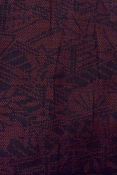 画像7: O1126F 女性用 紬   シルク（正絹） 黒,  菊 【中古】【USED】【リサイクル】 ★★☆☆☆【O1126F】 (7)