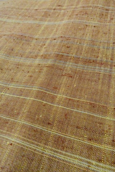 画像8: O1126I 女性用 紬   シルク（正絹） 淡い緑み茶色,  チェック柄 【中古】【USED】【リサイクル】 ★★★★☆【O1126I】 (8)