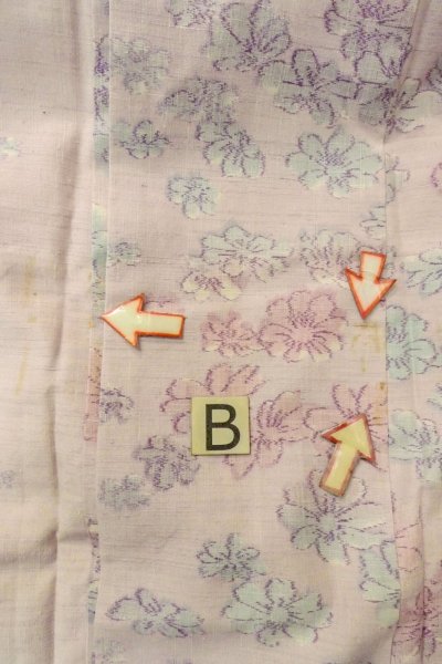 画像15: O1126J 女性用 紬   シルク（正絹） 淡い桃色,  花 【中古】【USED】【リサイクル】 ★★☆☆☆【O1126J】 (15)