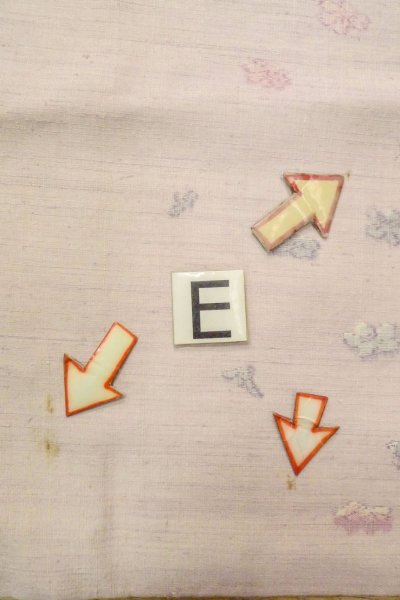 画像18: O1126J 女性用 紬   シルク（正絹） 淡い桃色,  花 【中古】【USED】【リサイクル】 ★★☆☆☆【O1126J】 (18)