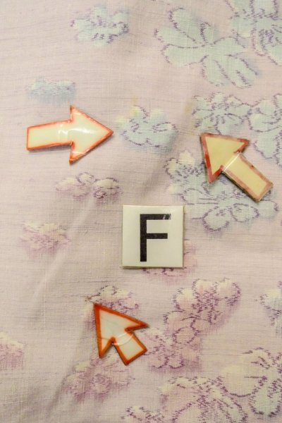 画像19: O1126J 女性用 紬   シルク（正絹） 淡い桃色,  花 【中古】【USED】【リサイクル】 ★★☆☆☆【O1126J】 (19)