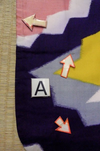 画像14: O1126M 女性用 織   シルク（正絹） マルチカラー,  抽象的模様 【中古】【USED】【リサイクル】 ★★☆☆☆【O1126M】 (14)