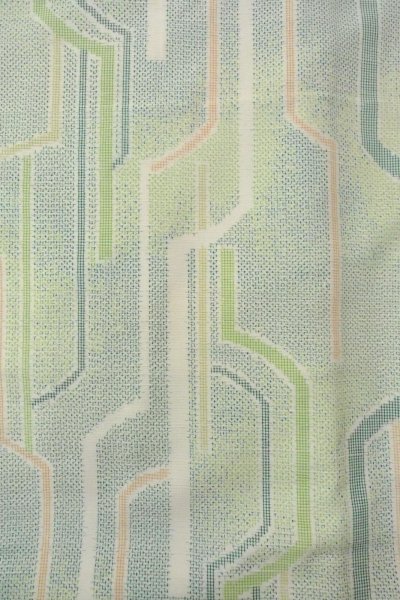 画像4: O1126U 女性用 紬   シルク（正絹） 淡い黄緑色,  十字 【中古】【USED】【リサイクル】 ★★★☆☆【O1126U】 (4)