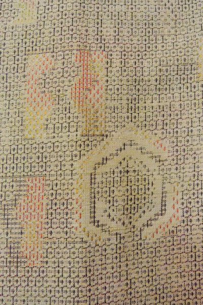 画像6: O1126V 女性用 紬   シルク（正絹） ベージュ,  亀甲 【中古】【USED】【リサイクル】 ★★★☆☆【O1126V】 (6)