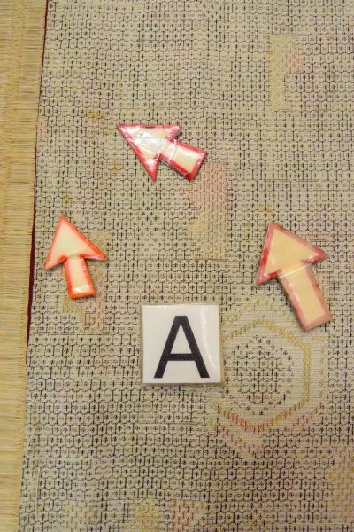 画像14: O1126V 女性用 紬   シルク（正絹） ベージュ,  亀甲 【中古】【USED】【リサイクル】 ★★★☆☆【O1126V】 (14)