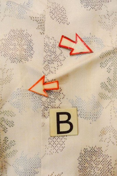 画像15: O1126Y 女性用 紬   シルク（正絹） オフ　ホワイト,  十字 【中古】【USED】【リサイクル】 ★★★☆☆【O1126Y】 (15)