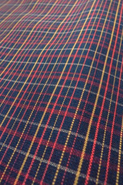 画像8: O1127B 女性用 紬   シルク（正絹） 黒,  チェック柄 【中古】【USED】【リサイクル】 ★★★★☆【O1127B】 (8)