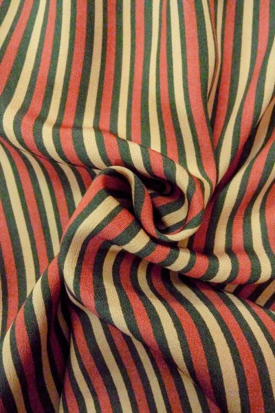 画像11: O1127D 女性用 小紋   シルク（正絹） 緑色,  縞 【中古】【USED】【リサイクル】 ★★★☆☆【O1127D】 (11)