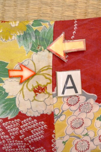 画像15: O1205A 女性用 羽織   シルク（正絹） 深い赤色,  花 【中古】【USED】【リサイクル】 ★☆☆☆☆【O1205A】 (15)