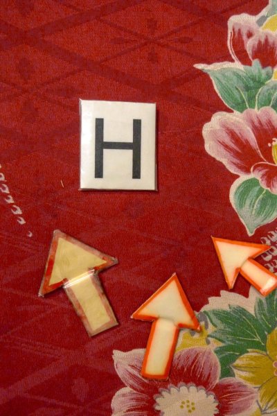 画像22: O1205A 女性用 羽織   シルク（正絹） 深い赤色,  花 【中古】【USED】【リサイクル】 ★☆☆☆☆【O1205A】 (22)