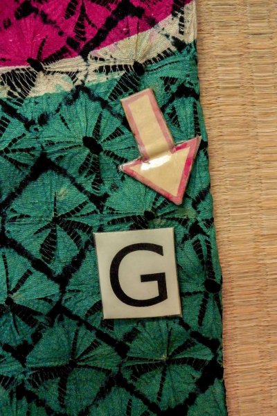 画像21: O1205C 女性用 羽織   シルク（正絹） 鮮やか青緑色,  車輪 【中古】【USED】【リサイクル】 ★☆☆☆☆【O1205C】 (21)