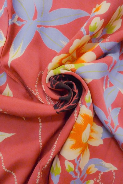 画像11: O1205E 女性用 羽織   シルク（正絹） 鮮やか桃色,  鉄線 【中古】【USED】【リサイクル】 ★☆☆☆☆【O1205E】 (11)