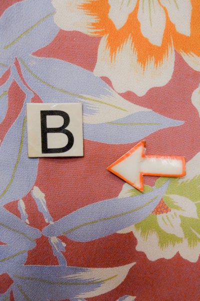 画像16: O1205E 女性用 羽織   シルク（正絹） 鮮やか桃色,  鉄線 【中古】【USED】【リサイクル】 ★☆☆☆☆【O1205E】 (16)