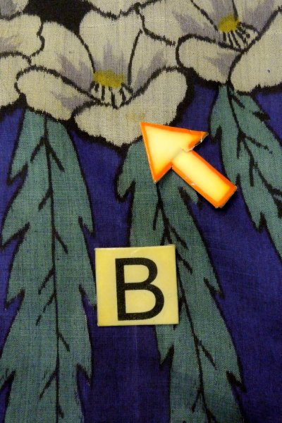 画像17: O1205G 女性用 羽織   シルク（正絹） 鮮やか紫色,  花 【中古】【USED】【リサイクル】 ★★★☆☆【O1205G】 (17)