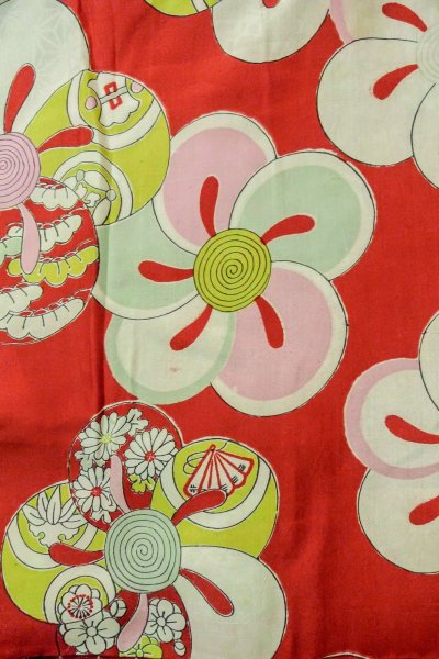 画像5: O1205J 女性用 羽織   シルク（正絹） 深い赤色,  花 【中古】【USED】【リサイクル】 ★★☆☆☆【O1205J】 (5)