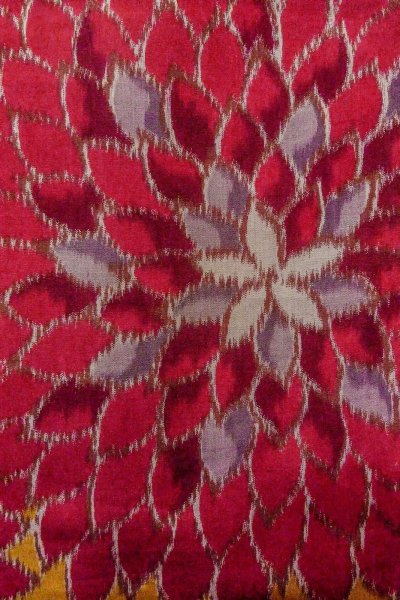 画像8: O1205J 女性用 羽織   シルク（正絹） 深い赤色,  花 【中古】【USED】【リサイクル】 ★★☆☆☆【O1205J】 (8)