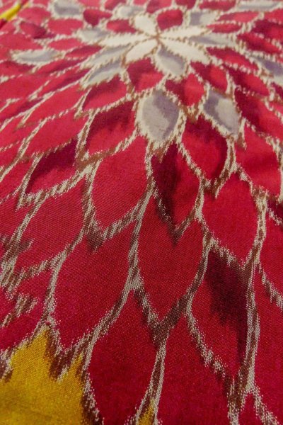 画像10: O1205J 女性用 羽織   シルク（正絹） 深い赤色,  花 【中古】【USED】【リサイクル】 ★★☆☆☆【O1205J】 (10)