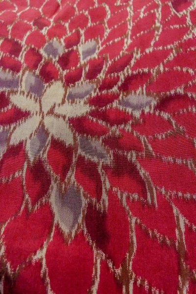 画像11: O1205J 女性用 羽織   シルク（正絹） 深い赤色,  花 【中古】【USED】【リサイクル】 ★★☆☆☆【O1205J】 (11)