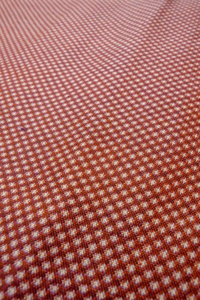 画像8: O1209A 女性用 紬   シルク（正絹） 深い赤色,  十字 【中古】【USED】【リサイクル】 ★★★★☆【O1209A】 (8)