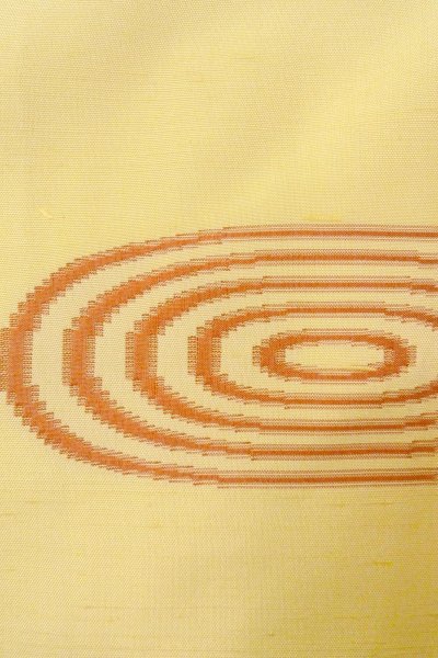 画像5: O1209F 女性用 紬   シルク（正絹） 淡い黄色,  うず 【中古】【USED】【リサイクル】 ★★★☆☆【O1209F】 (5)