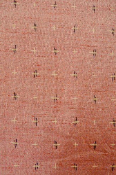 画像5: O1209H 女性用 紬   シルク（正絹） 赤み桃色,  十字 【中古】【USED】【リサイクル】 ★★★★☆【O1209H】 (5)
