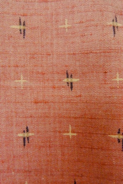 画像7: O1209H 女性用 紬   シルク（正絹） 赤み桃色,  十字 【中古】【USED】【リサイクル】 ★★★★☆【O1209H】 (7)