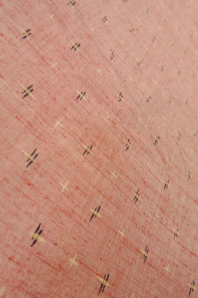 画像8: O1209H 女性用 紬   シルク（正絹） 赤み桃色,  十字 【中古】【USED】【リサイクル】 ★★★★☆【O1209H】 (8)