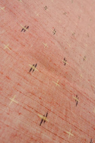 画像9: O1209H 女性用 紬   シルク（正絹） 赤み桃色,  十字 【中古】【USED】【リサイクル】 ★★★★☆【O1209H】 (9)