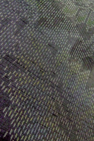 画像9: O1209O 女性用 紬  十日町紬  シルク（正絹） 深い黒,  もみじ 【中古】【USED】【リサイクル】 ★★★☆☆【O1209O】 (9)