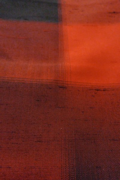 画像10: O1209R 女性用 紬   シルク（正絹） 鮮やか朱赤,  チェック柄 【中古】【USED】【リサイクル】 ★★★★☆【O1209R】 (10)