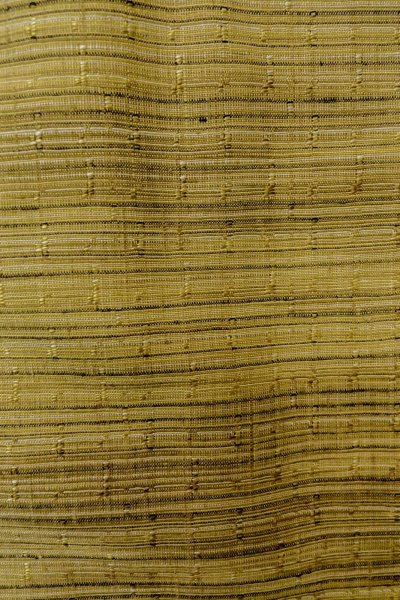 画像6: O1209Y 女性用 紬   シルク（正絹） 黄みオリーブ,  線 【中古】【USED】【リサイクル】 ★☆☆☆☆【O1209Y】 (6)