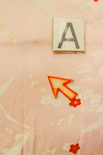 画像14: O1210C 女性用 襦袢   シルク（正絹） 桃色,  花 【中古】【USED】【リサイクル】 ★★★☆☆【O1210C】 (14)