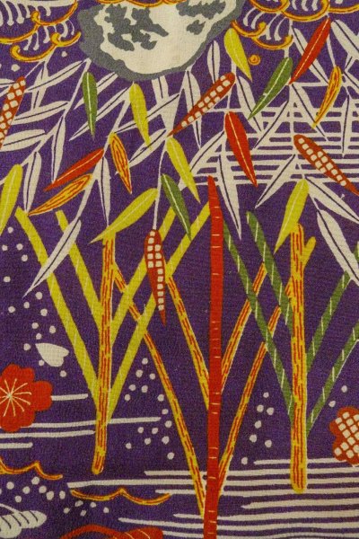 画像6: O1225A 女性用 女の子用着物   シルク（正絹） 深い紫色,  桜 【中古】【USED】【リサイクル】 ★☆☆☆☆【O1225A】 (6)