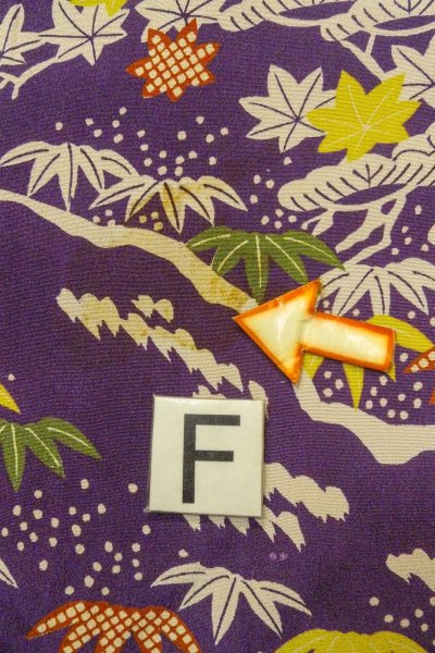 画像19: O1225A 女性用 女の子用着物   シルク（正絹） 深い紫色,  桜 【中古】【USED】【リサイクル】 ★☆☆☆☆【O1225A】 (19)