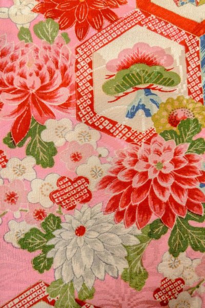 画像5: O1225B 女性用 女の子用着物   シルク（正絹） 光沢のある桃色,  ぼたん 【中古】【USED】【リサイクル】 ★★☆☆☆【O1225B】 (5)