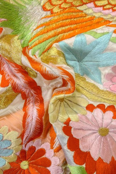 画像13: O1225F 女性用 女の子用着物   シルク（正絹） 白,  菊 【中古】【USED】【リサイクル】 ★☆☆☆☆【O1225F】 (13)