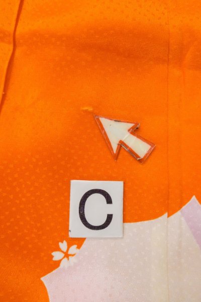 画像16: O1225H 女性用 女の子用着物   シルク（正絹） 鮮やか橙色,  桜 【中古】【USED】【リサイクル】 ★☆☆☆☆【O1225H】 (16)