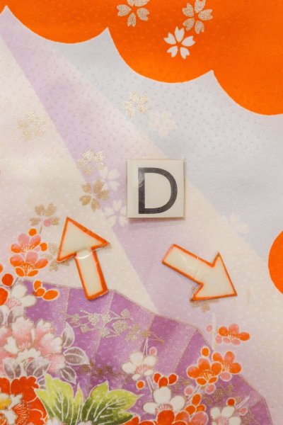 画像17: O1225H 女性用 女の子用着物   シルク（正絹） 鮮やか橙色,  桜 【中古】【USED】【リサイクル】 ★☆☆☆☆【O1225H】 (17)