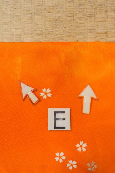 画像18: O1225H 女性用 女の子用着物   シルク（正絹） 鮮やか橙色,  桜 【中古】【USED】【リサイクル】 ★☆☆☆☆【O1225H】 (18)