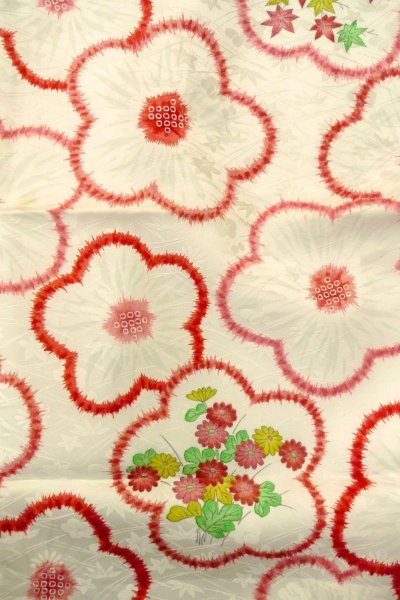 画像4: O1225K 女性用 女の子用着物   化繊 白,  菊 【中古】【USED】【リサイクル】 ★★☆☆☆【O1225K】 (4)