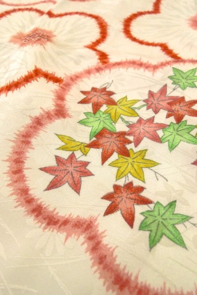 画像9: O1225K 女性用 女の子用着物   化繊 白,  菊 【中古】【USED】【リサイクル】 ★★☆☆☆【O1225K】 (9)