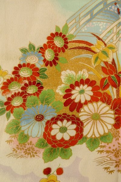 画像5: O1225M 女性用 女の子用着物   シルク（正絹） 白,  ぼたん 【中古】【USED】【リサイクル】 ★★★☆☆【O1225M】 (5)