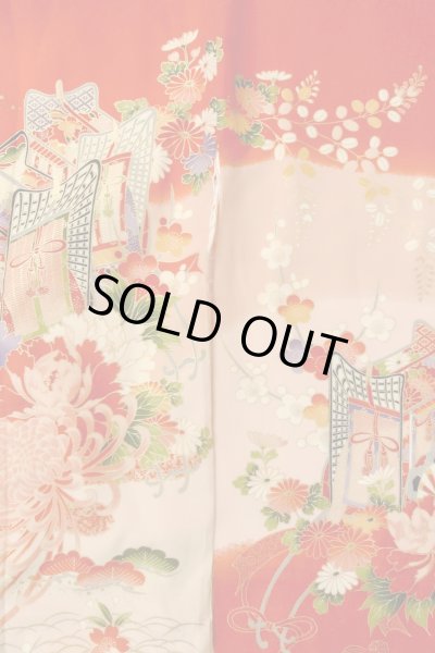画像4: O1225N 女性用 女の子用着物   化繊 鮮やか赤色,  桜 【中古】【USED】【リサイクル】 ★★★☆☆【O1225N】 (4)