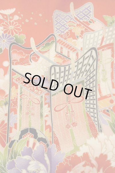 画像7: O1225N 女性用 女の子用着物   化繊 鮮やか赤色,  桜 【中古】【USED】【リサイクル】 ★★★☆☆【O1225N】 (7)