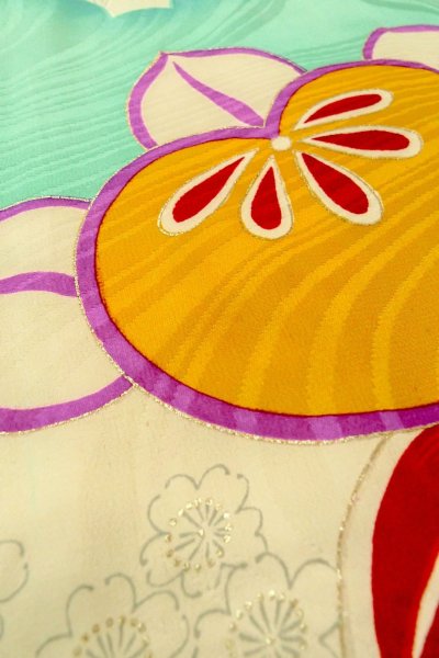 画像9: O1225U 女性用 女の子用着物   シルク（正絹） オフ　ホワイト,  桜 【中古】【USED】【リサイクル】 ★★☆☆☆【O1225U】 (9)