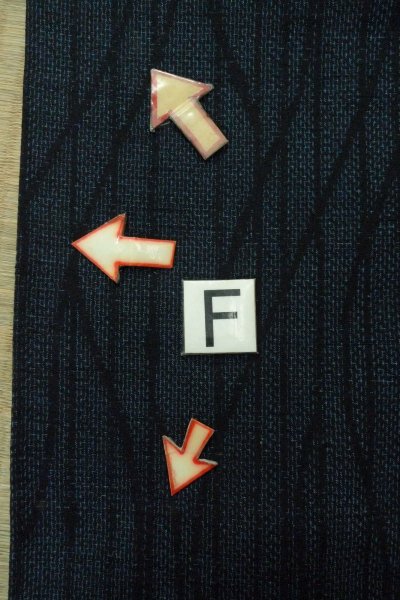 画像19: O1226C 女性用 紬   シルク（正絹） 藍,  線 【中古】【USED】【リサイクル】 ★★☆☆☆【O1226C】 (19)