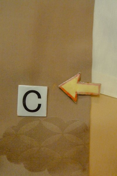 画像21: P0109B 女性用 留袖   シルク（正絹） 淡い茶色,  花 【中古】【USED】【リサイクル】 ★★☆☆☆【P0109B】 (21)