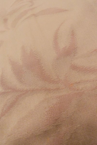 画像8: P0109C 女性用 羽織   シルク（正絹） 薄い灰色がかった桃色,  唐草 【中古】【USED】【リサイクル】 ★★☆☆☆【P0109C】 (8)