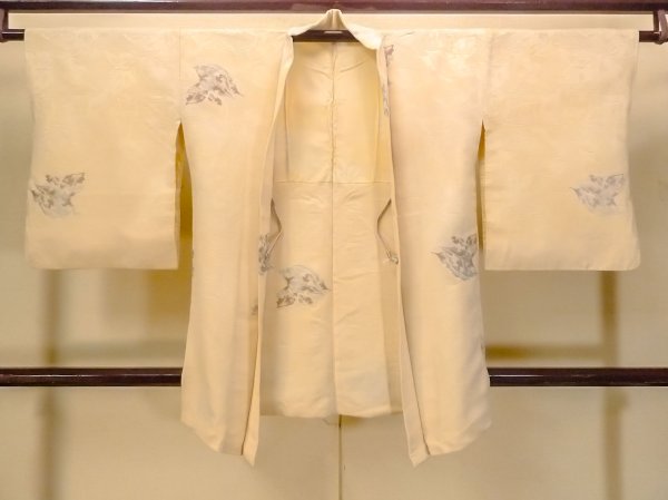 画像1: P0109D 女性用 羽織   シルク（正絹） アイボリー,  葉 【中古】【USED】【リサイクル】 ★★☆☆☆【P0109D】 (1)