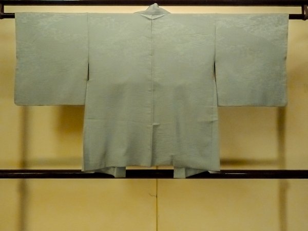 画像2: P0109I 女性用 羽織   シルク（正絹） 淡い灰色がかった水色,  【中古】【USED】【リサイクル】 ★★☆☆☆【P0109I】 (2)